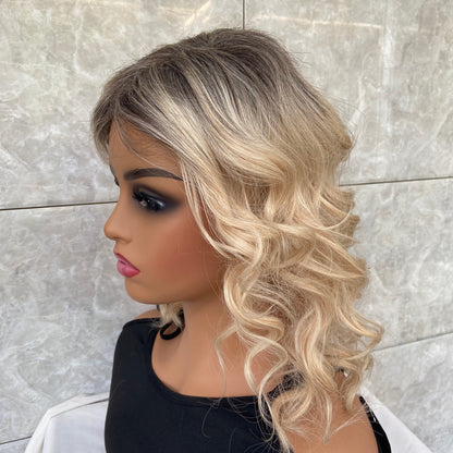 Rooted Blonde Mix Wavy Synthetic Hair Wigs Soft Daliy Use