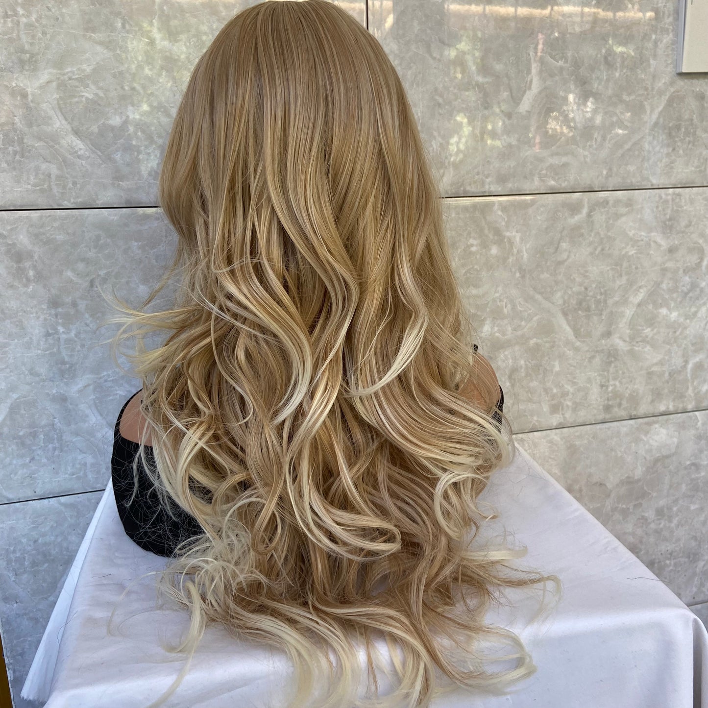 Long Layered Blonde Mix 100% Human Hair Blend Heat Ok Wigs Women Soft Natural