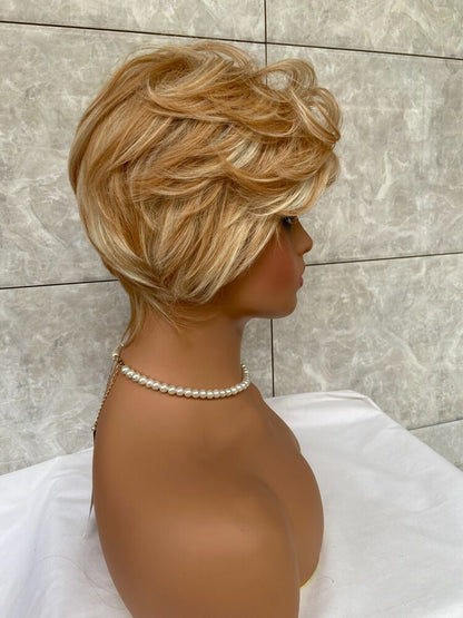 Short Fluffy Wavy Blonde Mix Human Hair Blend Heat Ok Wigs Women Soft Natural