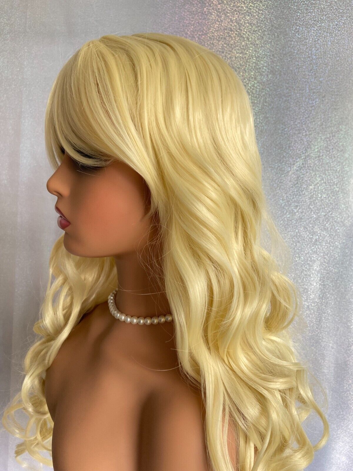 Long Beach Wavy Long Wig Bleach Blonde Layered 613